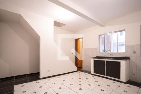 Sala / Cozinha de casa para alugar com 1 quarto, 46m² em Santo Antônio, Osasco