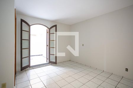 Suíte de casa para alugar com 1 quarto, 46m² em Santo Antônio, Osasco