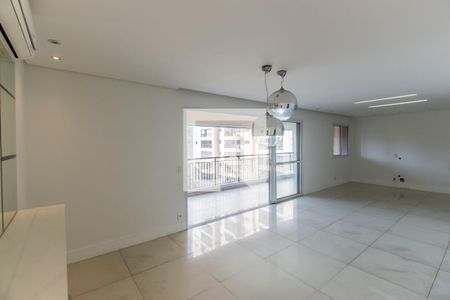 Sala de Jantar de apartamento à venda com 4 quartos, 144m² em Alphaville, Santana de Parnaíba