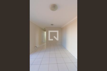 Sala de apartamento para alugar com 3 quartos, 80m² em Setor Faiçalville, Goiânia