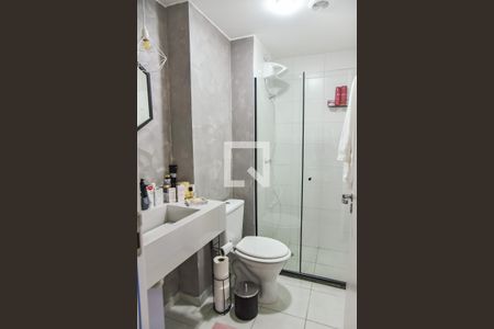 Banheiro de kitnet/studio para alugar com 1 quarto, 30m² em Sé, São Paulo