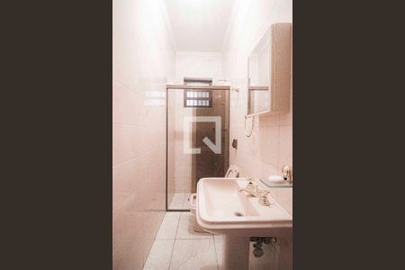 Banheiro 1 de casa para alugar com 3 quartos, 176m² em Vila São Geraldo, São Paulo