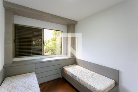 Quarto 1 de apartamento para alugar com 4 quartos, 154m² em Serra, Belo Horizonte