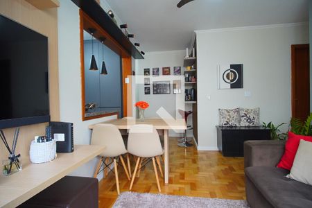 Sala  de apartamento à venda com 3 quartos, 73m² em Jardim Itu Sabará, Porto Alegre