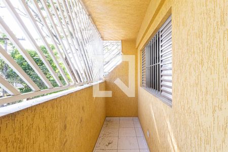 Sacada de casa à venda com 3 quartos, 120m² em Cidade das Flores, Osasco