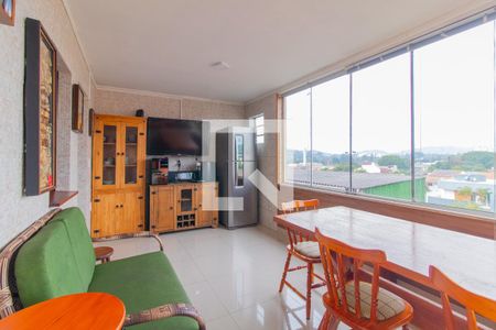 Varanda de casa à venda com 5 quartos, 300m² em Cavalhada, Porto Alegre