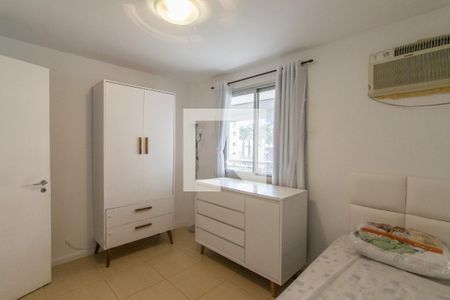 Quarto 1 de apartamento para alugar com 3 quartos, 90m² em Jacarepaguá, Rio de Janeiro