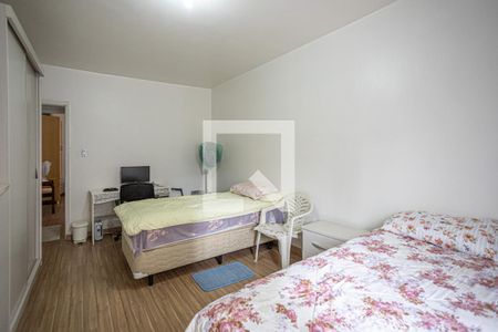 Quarto de casa para alugar com 2 quartos, 104m² em Presidente Altino, Osasco