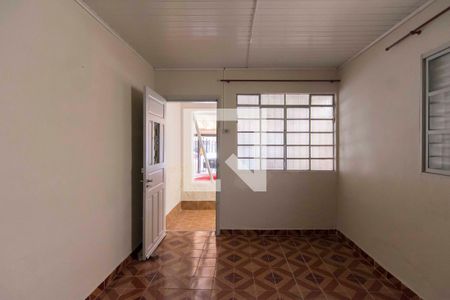 Sala de casa para alugar com 2 quartos, 120m² em Parque Peruche, São Paulo