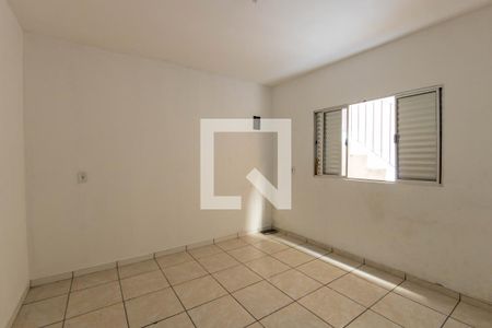 Quarto 2 de casa para alugar com 2 quartos, 150m² em Jardim Sapopemba, São Paulo