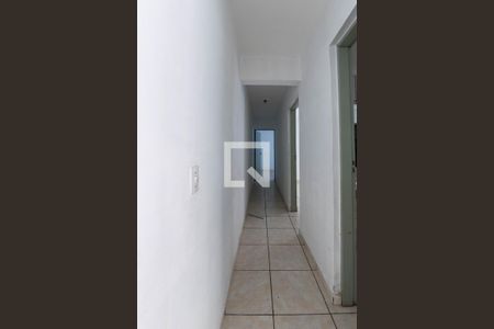 Corredor de casa para alugar com 2 quartos, 150m² em Jardim Sapopemba, São Paulo