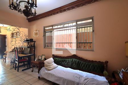 Sala de casa à venda com 2 quartos, 210m² em Vila Metalúrgica, Santo André