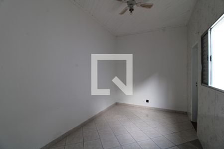 Quarto 2 de casa para alugar com 2 quartos, 70m² em Vila Gea, São Paulo