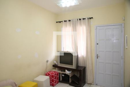 Sala de casa para alugar com 3 quartos, 72m² em Real, Praia Grande