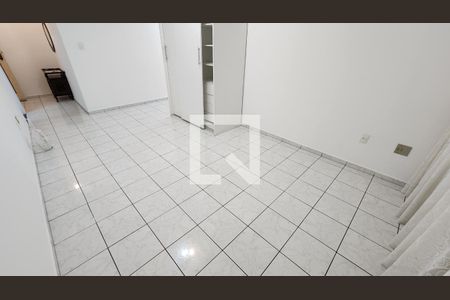 Detalhe Sala de apartamento para alugar com 1 quarto, 90m² em José Menino, Santos