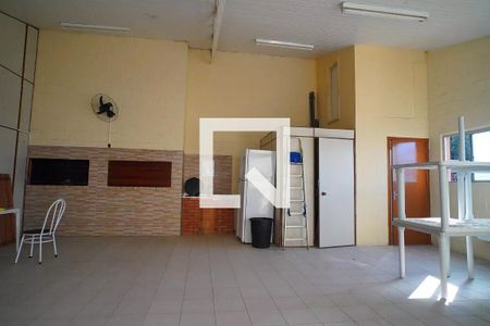 Apartamento para alugar com 40m², 2 quartos e 1 vaga Apartamento para alugar com 40m², 2 quartos e 1 vagaÁrea comum - Salão de festas