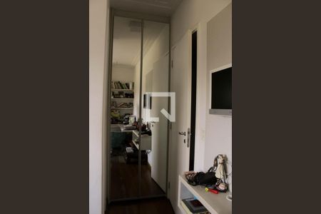 Quarto 1 - Armários de apartamento para alugar com 4 quartos, 266m² em Jardim Taquaral, São Paulo