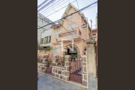 Apartamento à venda com 42m², 1 quarto e sem vaga Apartamento à venda com 42m², 1 quarto e sem vagaFachada