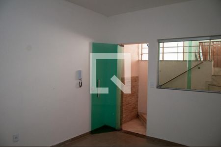 Sala de casa para alugar com 3 quartos, 180m² em Jardim Balneario, Contagem