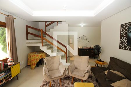 Sala de casa de condomínio à venda com 3 quartos, 116m² em Hípica, Porto Alegre