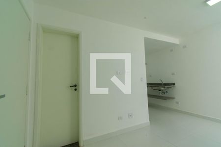 Sala de apartamento para alugar com 1 quarto, 33m² em Quinta da Paineira, São Paulo