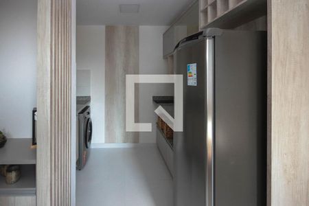 Cozinha de apartamento para alugar com 1 quarto, 30m² em Quinta da Paineira, São Paulo