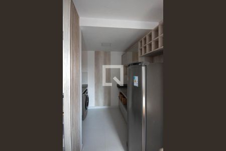 Cozinha de apartamento para alugar com 1 quarto, 30m² em Quinta da Paineira, São Paulo