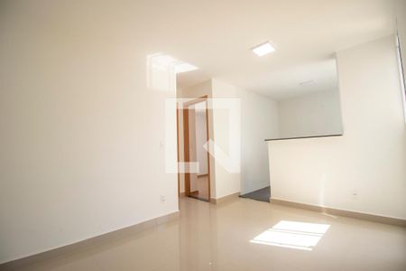 Sala de apartamento para alugar com 2 quartos, 43m² em Setor Perim Continuação, Goiânia