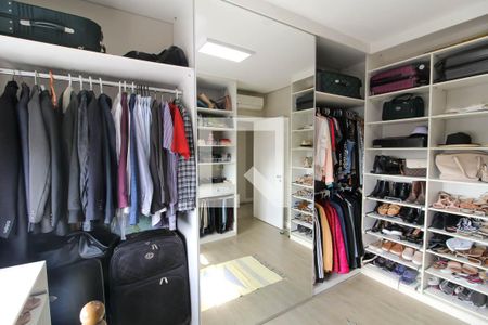 Apartamento à venda com 156m², 3 quartos e 2 vagas Apartamento à venda com 156m², 3 quartos e 2 vagasQuarto 3