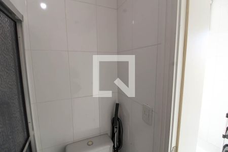 Apartamento à venda com 156m², 3 quartos e 2 vagas Apartamento à venda com 156m², 3 quartos e 2 vagasBanheiro 3