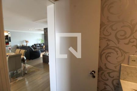 Apartamento à venda com 156m², 3 quartos e 2 vagas Apartamento à venda com 156m², 3 quartos e 2 vagasLavabo