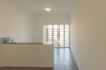 Sala de casa à venda com 4 quartos, 250m² em Vila Georgina, Campinas