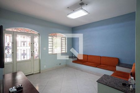 Sala 1 de casa para alugar com 5 quartos, 230m² em São Gotardo, Belo Horizonte