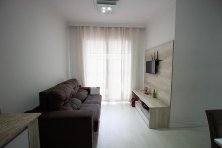 Sala de apartamento à venda com 3 quartos, 58m² em Colônia (zona Leste), São Paulo