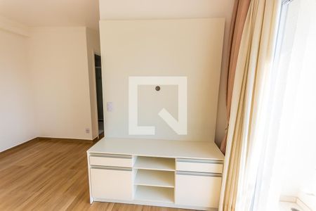 Painel de apartamento para alugar com 2 quartos, 55m² em Santa Teresinha, Santo André