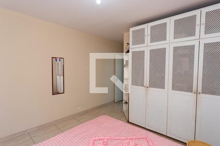 Suite de casa à venda com 3 quartos, 150m² em Parque Maria Domitila, São Paulo