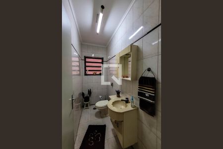 Lavabo de casa para alugar com 3 quartos, 200m² em Jardim Maria Estela, São Paulo