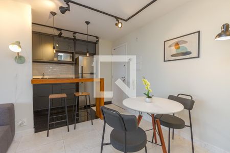 Sala de apartamento para alugar com 1 quarto, 49m² em Campo Belo, São Paulo