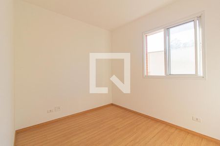 Quarto 2 de apartamento para alugar com 3 quartos, 73m² em Mossunguê, Curitiba