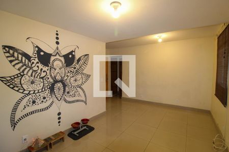 Sala de casa de condomínio à venda com 3 quartos, 120m² em Todos Os Santos, Rio de Janeiro