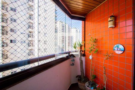 Varanda da sala de apartamento à venda com 4 quartos, 136m² em Vila Gilda, Santo André