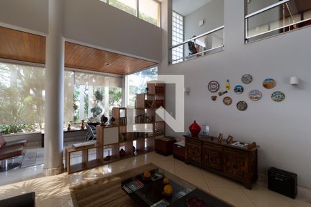 Sala de casa à venda com 4 quartos, 540m² em Jardim Riacho das Pedras, Contagem