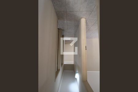 Corredor de apartamento para alugar com 3 quartos, 117m² em Centro, Campinas