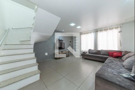 Sala de casa à venda com 3 quartos, 120m² em Vila Brasilio Machado, São Paulo