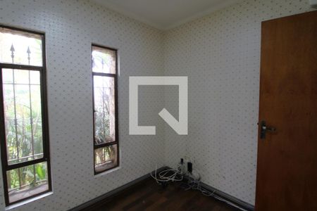 Sala 2 de casa para alugar com 4 quartos, 250m² em Jardim Consórcio, São Paulo