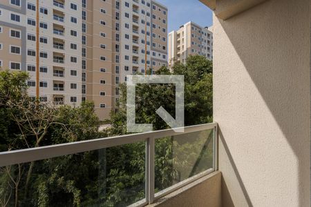 Varanda de apartamento à venda com 2 quartos, 46m² em Rubem Berta, Porto Alegre