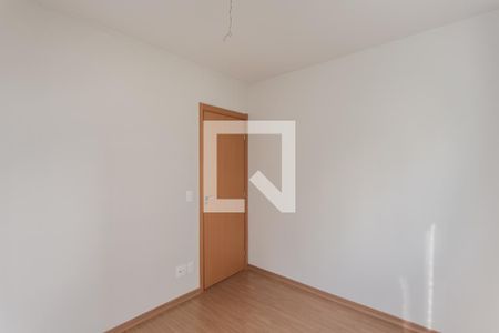 Quarto 1 de apartamento à venda com 2 quartos, 46m² em Rubem Berta, Porto Alegre