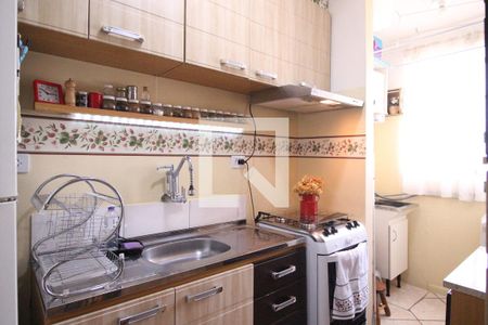 Cozinha de apartamento à venda com 2 quartos, 46m² em Jardim Santo Elias, São Paulo