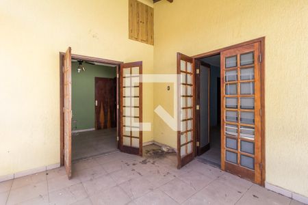 Casa de condomínio para alugar com 280m², 3 quartos e 6 vagas Casa de condomínio para alugar com 280m², 3 quartos e 6 vagasVaranda dos Quartos 2 e 3