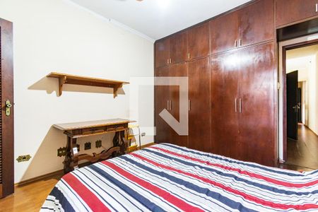 Quarto 1 de casa para alugar com 4 quartos, 200m² em Vila Clementino, São Paulo